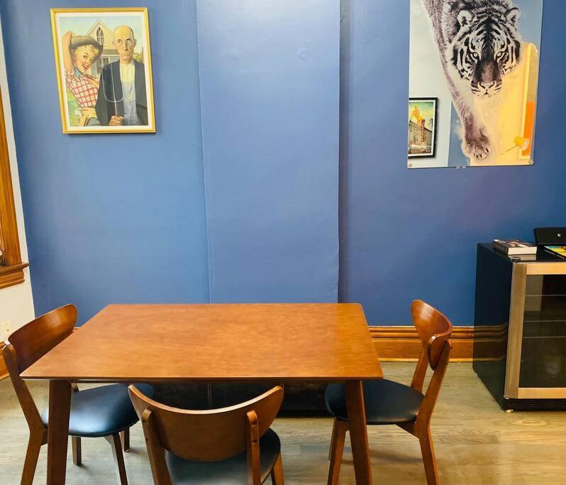 Lincoln Park 3 Bedroom Penthouse Чикаго Екстериор снимка