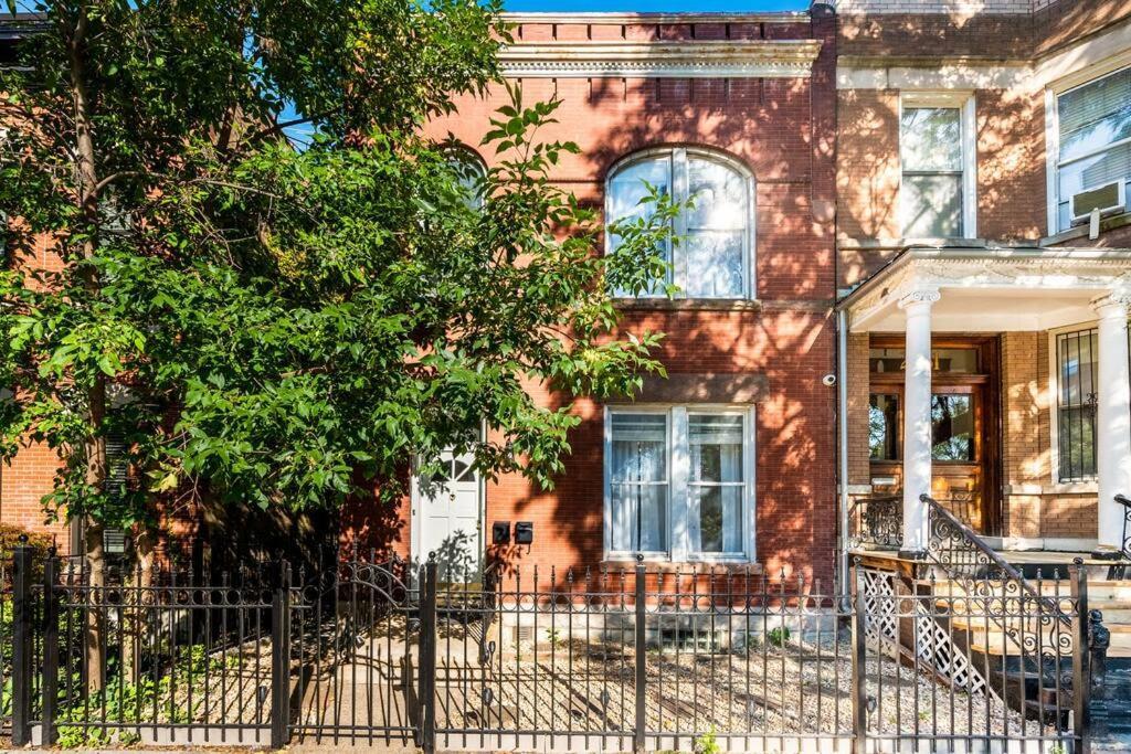 Lincoln Park 3 Bedroom Penthouse Чикаго Екстериор снимка